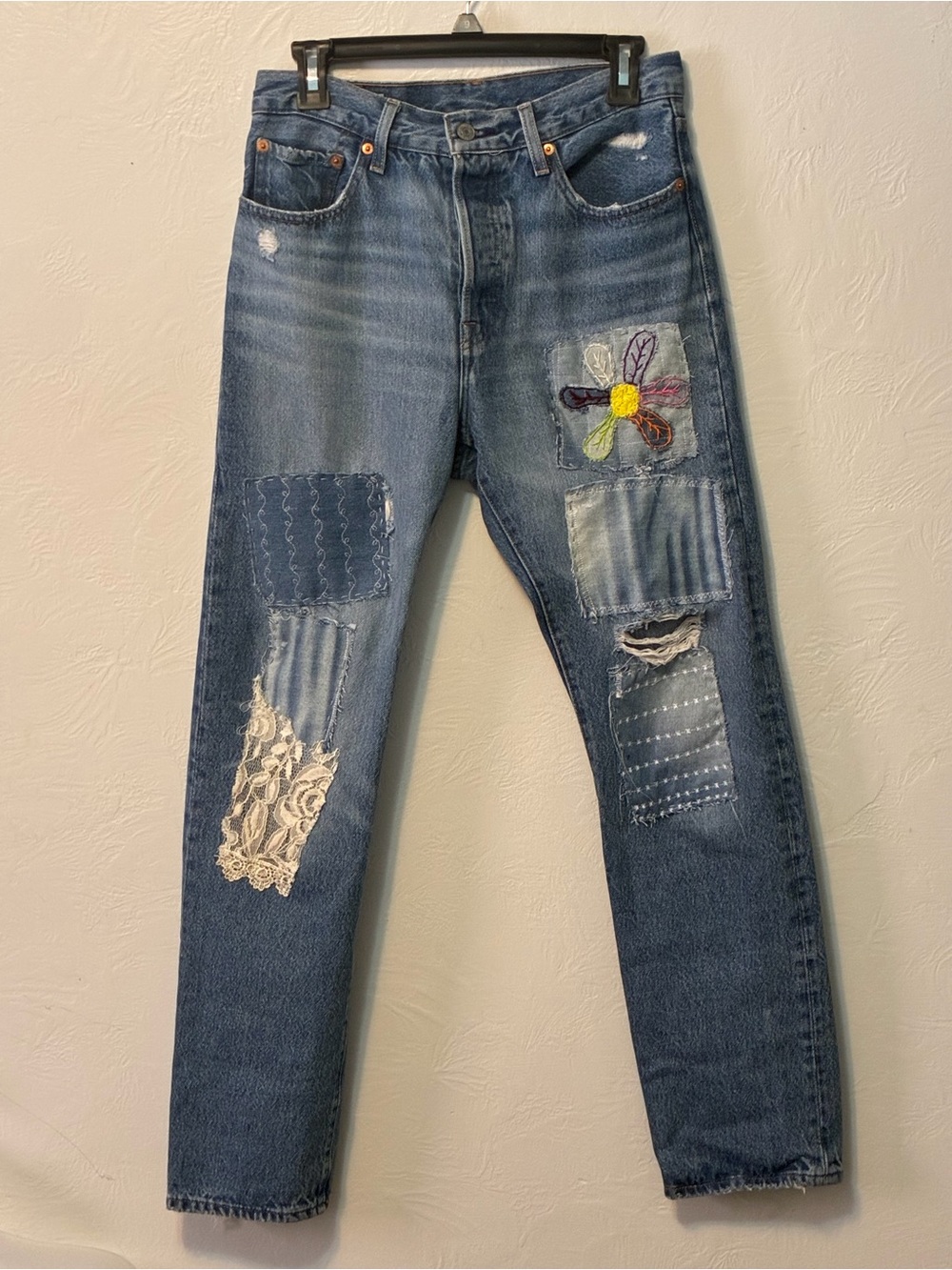 Levi's Premium501 Straight-Leg Jeans with Embroidered Floral Patch upcycled size